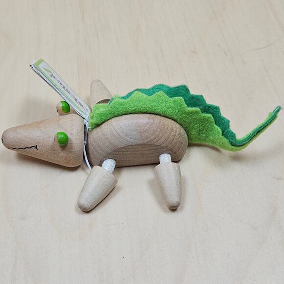 NWT Wooden Crocodile Animal Toy Anamalz Collectible Eco-friendly Multi-Sensory - Picture 4 of 6